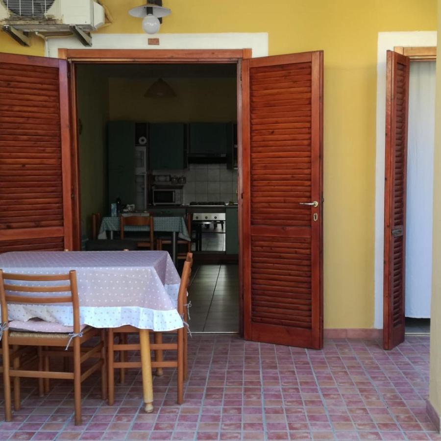 Villasimius Casa Vacanze ภายนอก รูปภาพ